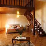 Luana Inn Holiday